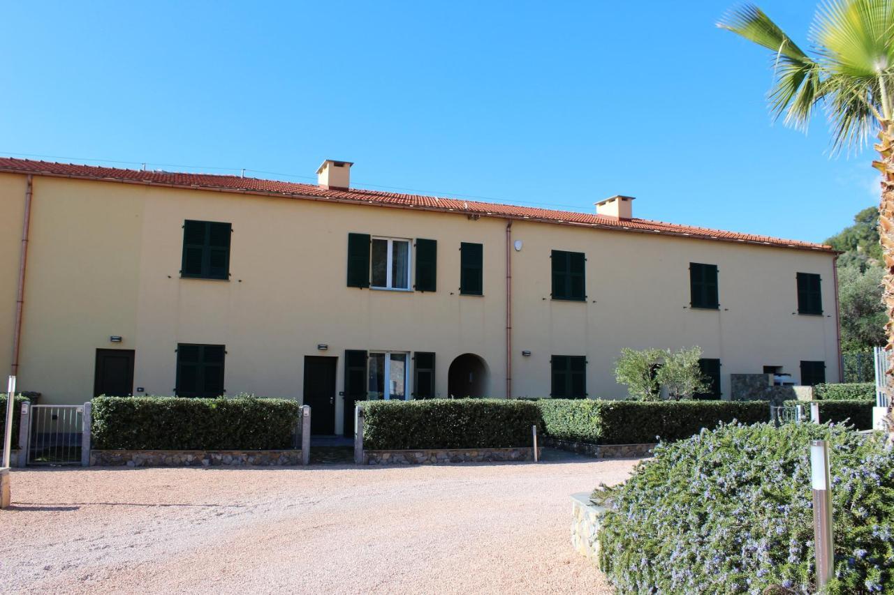 Stella Del Mare - Casa Incantevole Con Piscina E Parcheggio Privato Cervo Exterior foto
